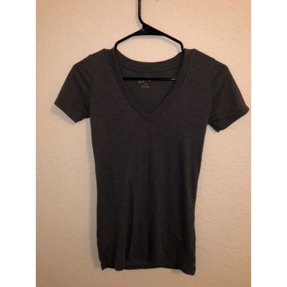 plain v neck
